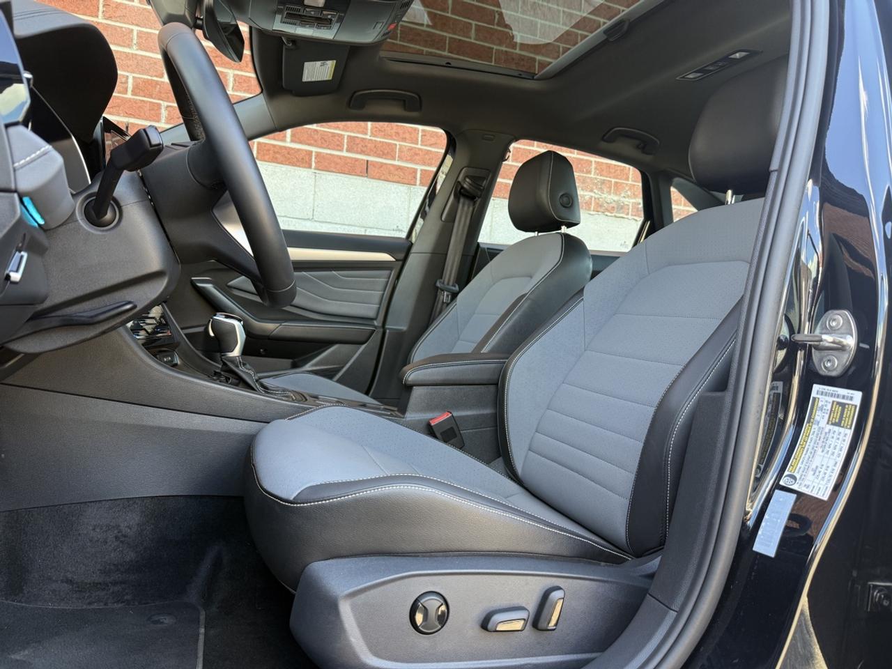 2026 Volkswagen Jetta C Sport|One Owner|Clean Carfax|Panaroof Photo