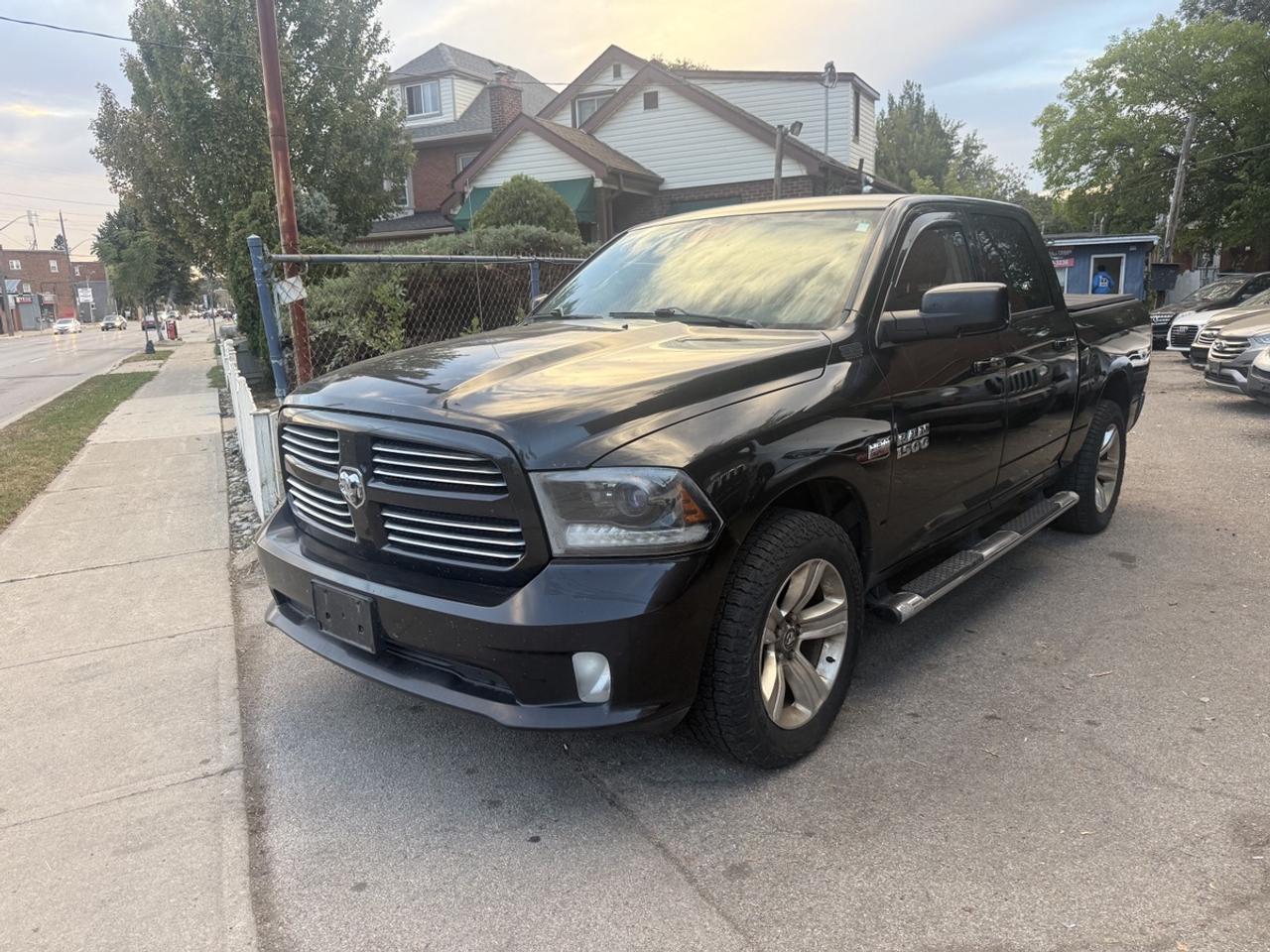 2015 RAM 1500 SPORT Photo0