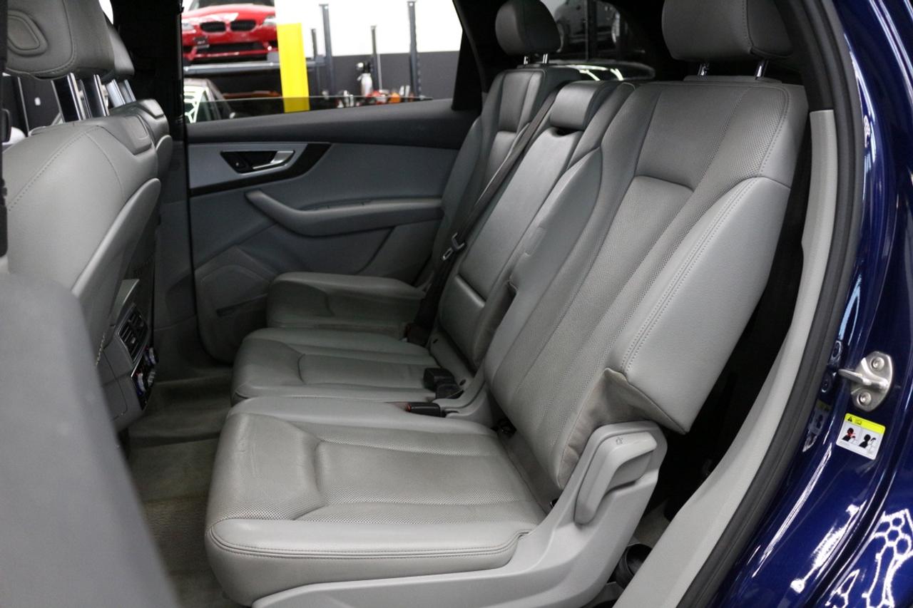 2018 Audi Q7 TECHNIK - 7 SEATS CLEAN CARFAX Photo