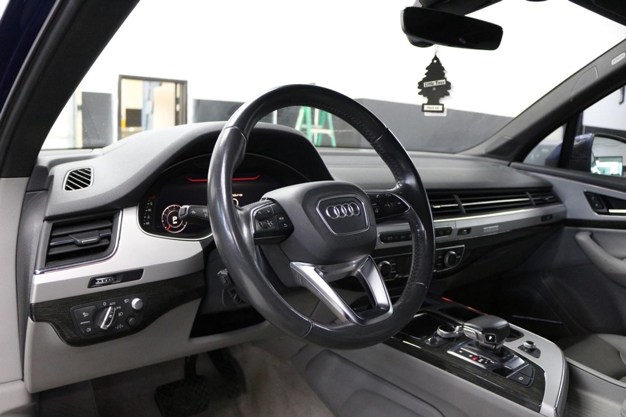 2018 Audi Q7 TECHNIK - 7 SEATS CLEAN CARFAX Photo