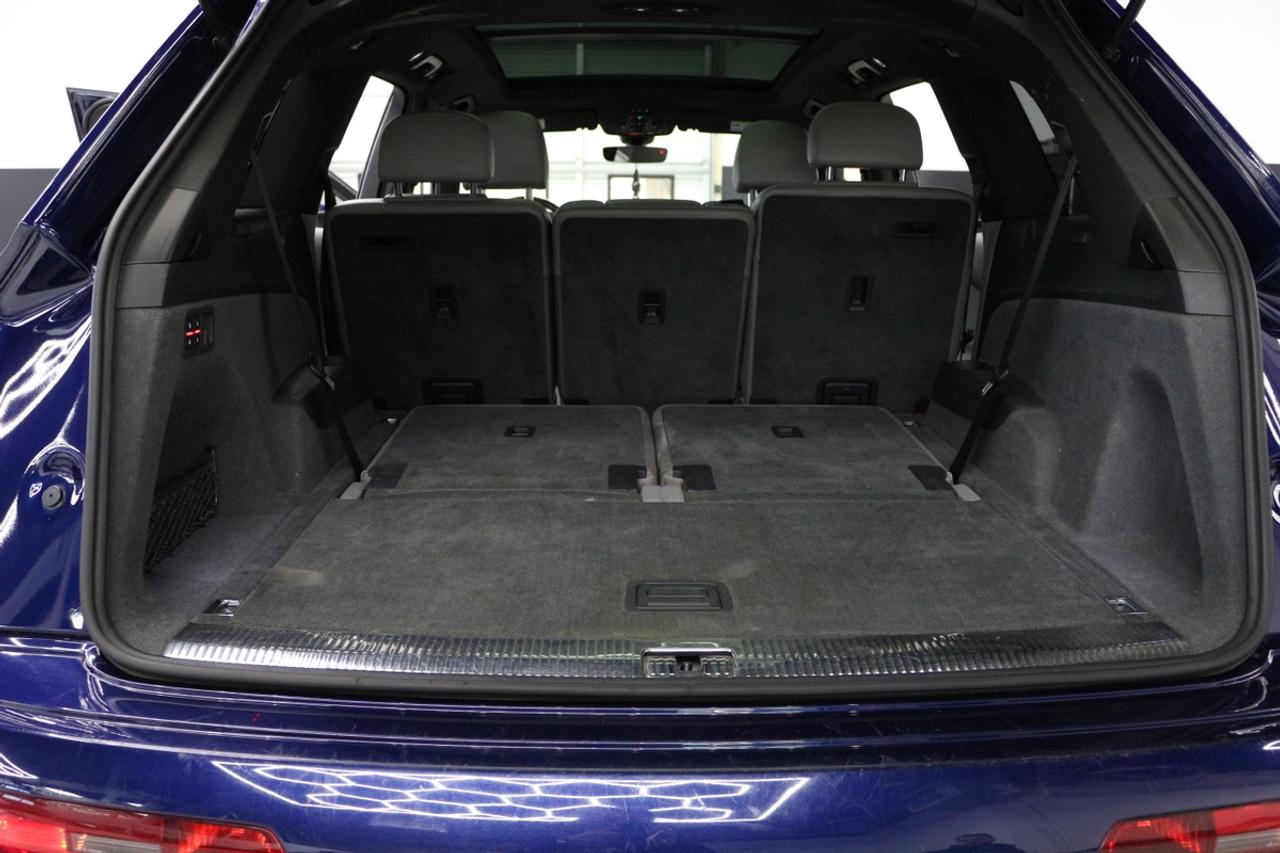 2018 Audi Q7 TECHNIK - 7 SEATS CLEAN CARFAX Photo