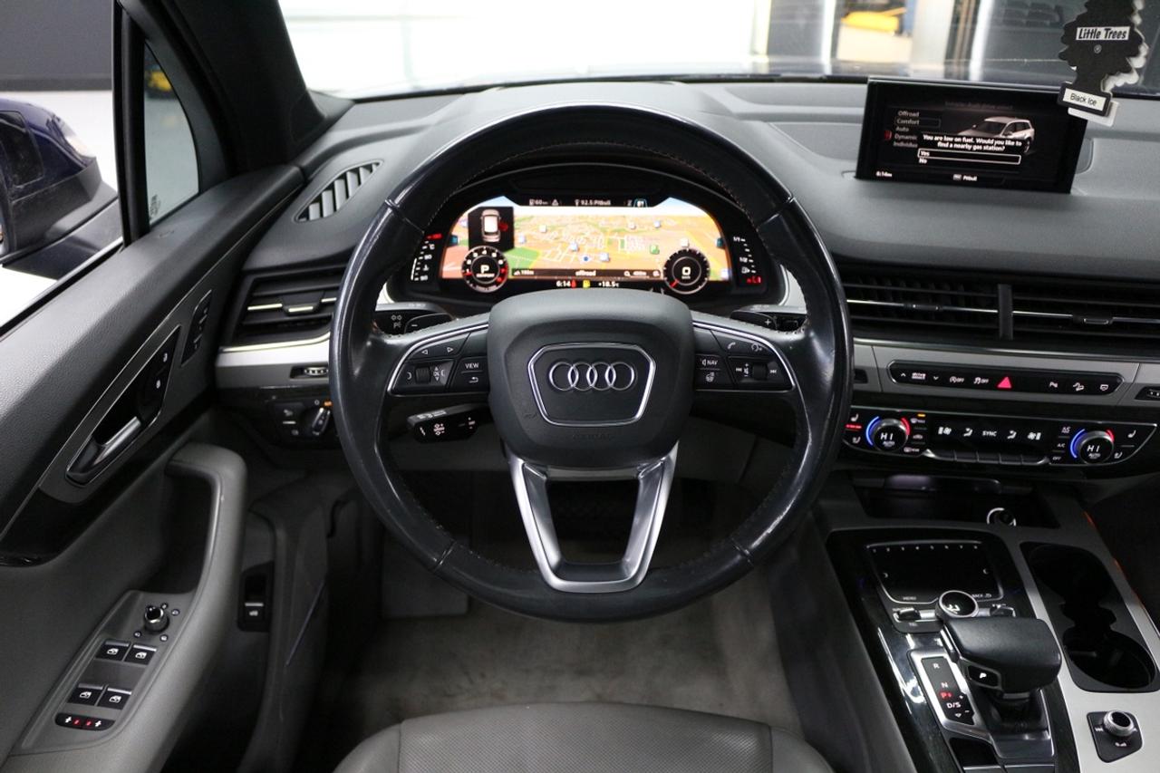 2018 Audi Q7 TECHNIK - 7 SEATS CLEAN CARFAX Photo