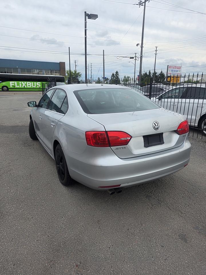 2014 Volkswagen Jetta SE Photo