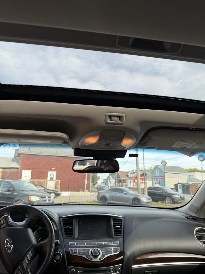 2015 Infiniti QX60 LUXE Photo