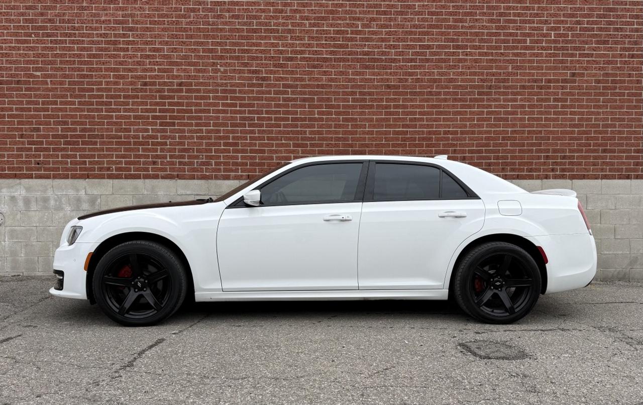 2023 Chrysler 300S AWD Panaroof| SRT Wheels| Leather Photo