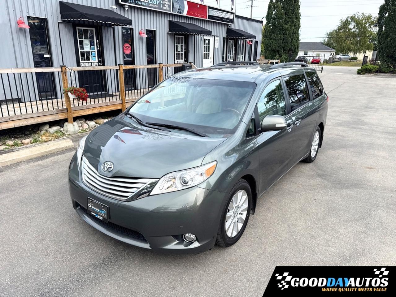 2014 Toyota Sienna Limited FULLY LOADED | 1 OWNER | LIKE NEW LOW KMS Photo