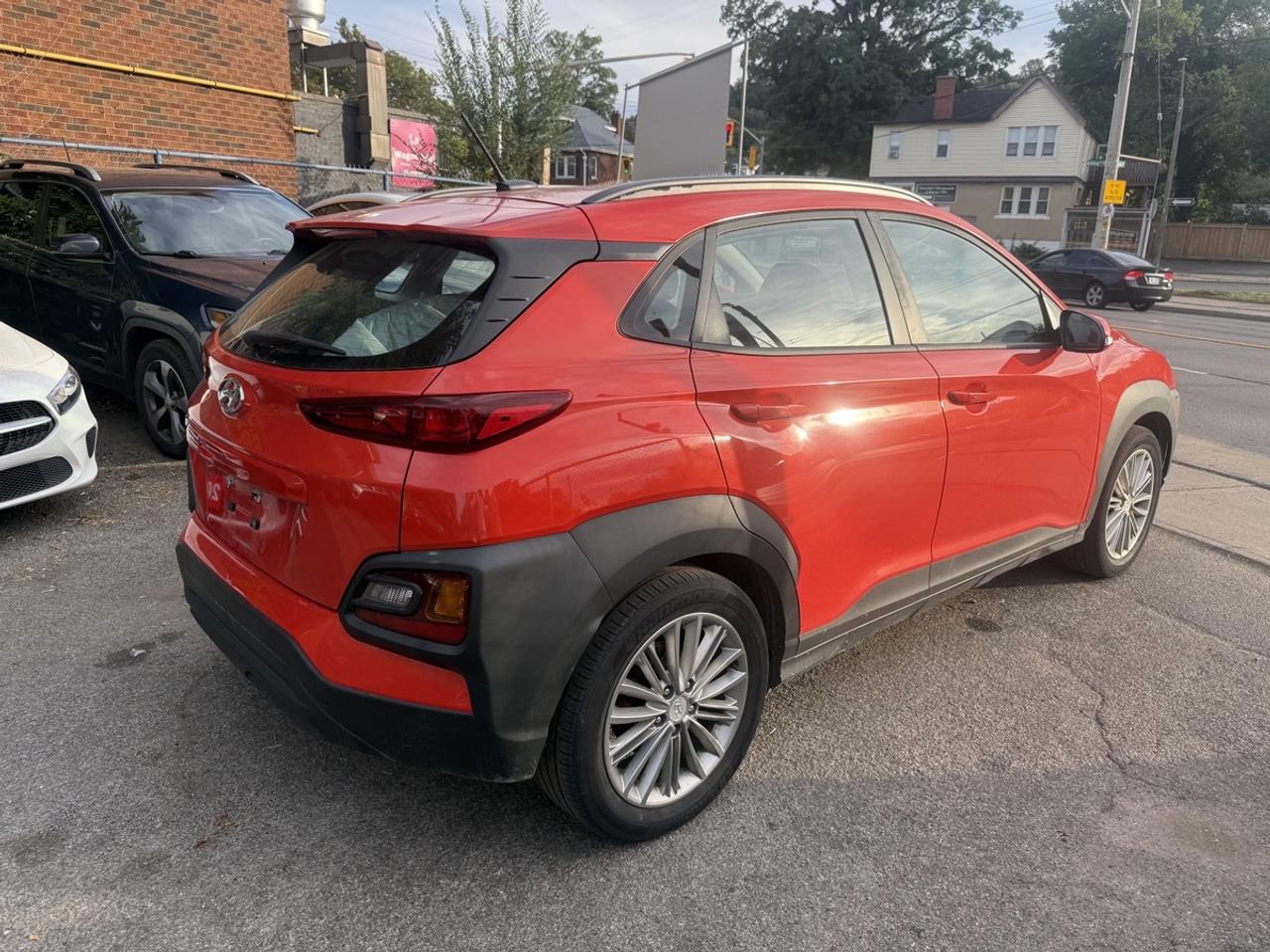 2020 Hyundai KONA SEL Photo