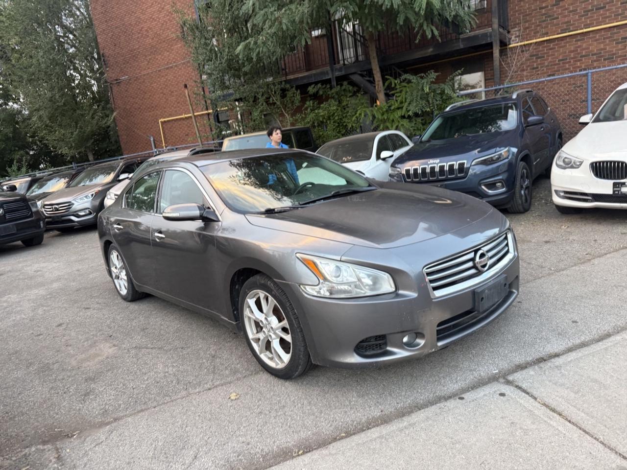 2014 Nissan Maxima SV Photo