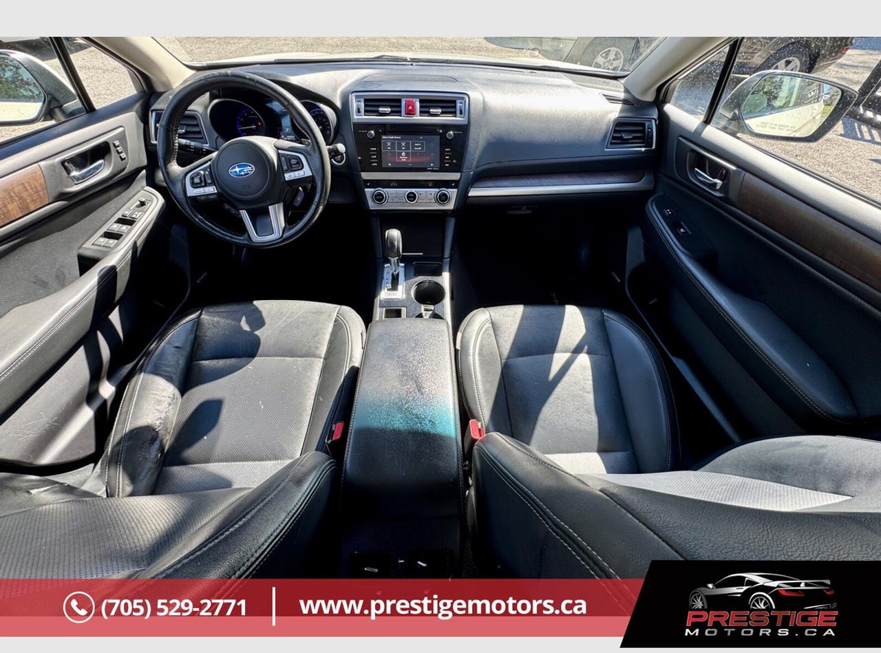 2017 Subaru Outback LIMITED Photo