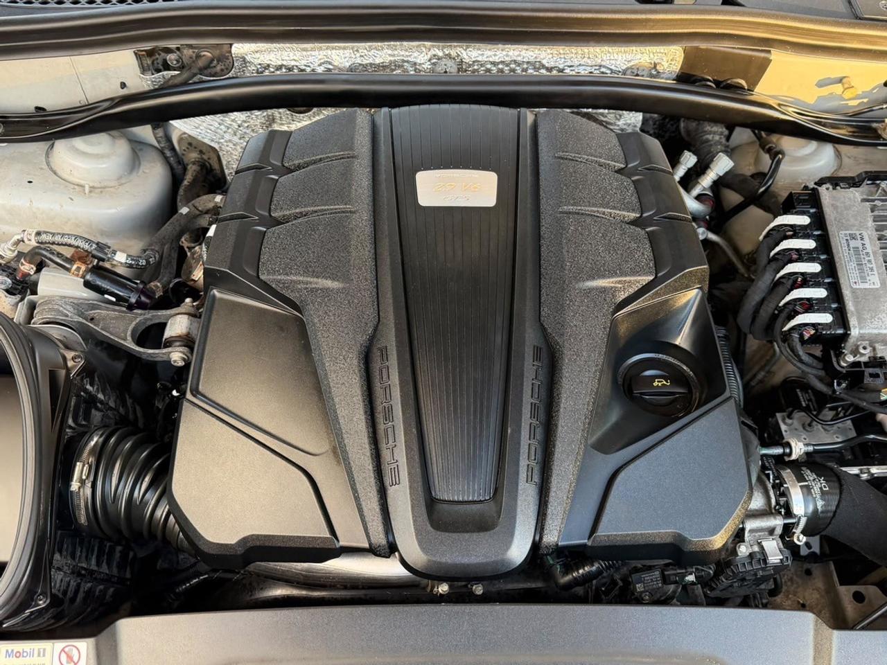 2021 Porsche Macan GTS|UNDER PORSCHE EXTENDED WARRANTY Photo