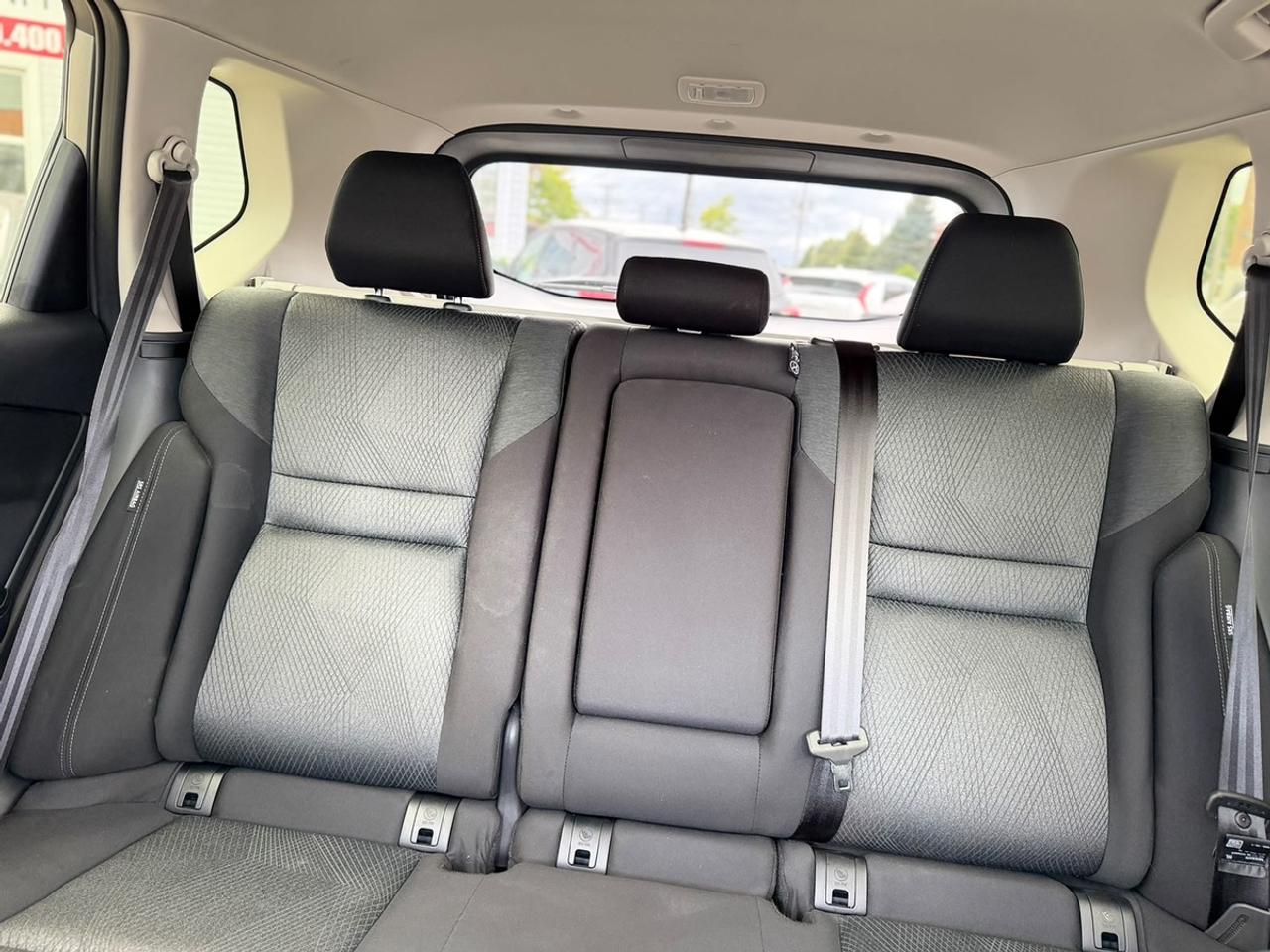 2025 Nissan Rogue SV Photo