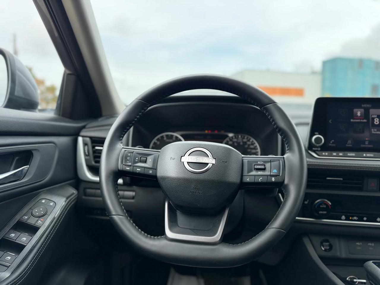 2025 Nissan Rogue SV Photo