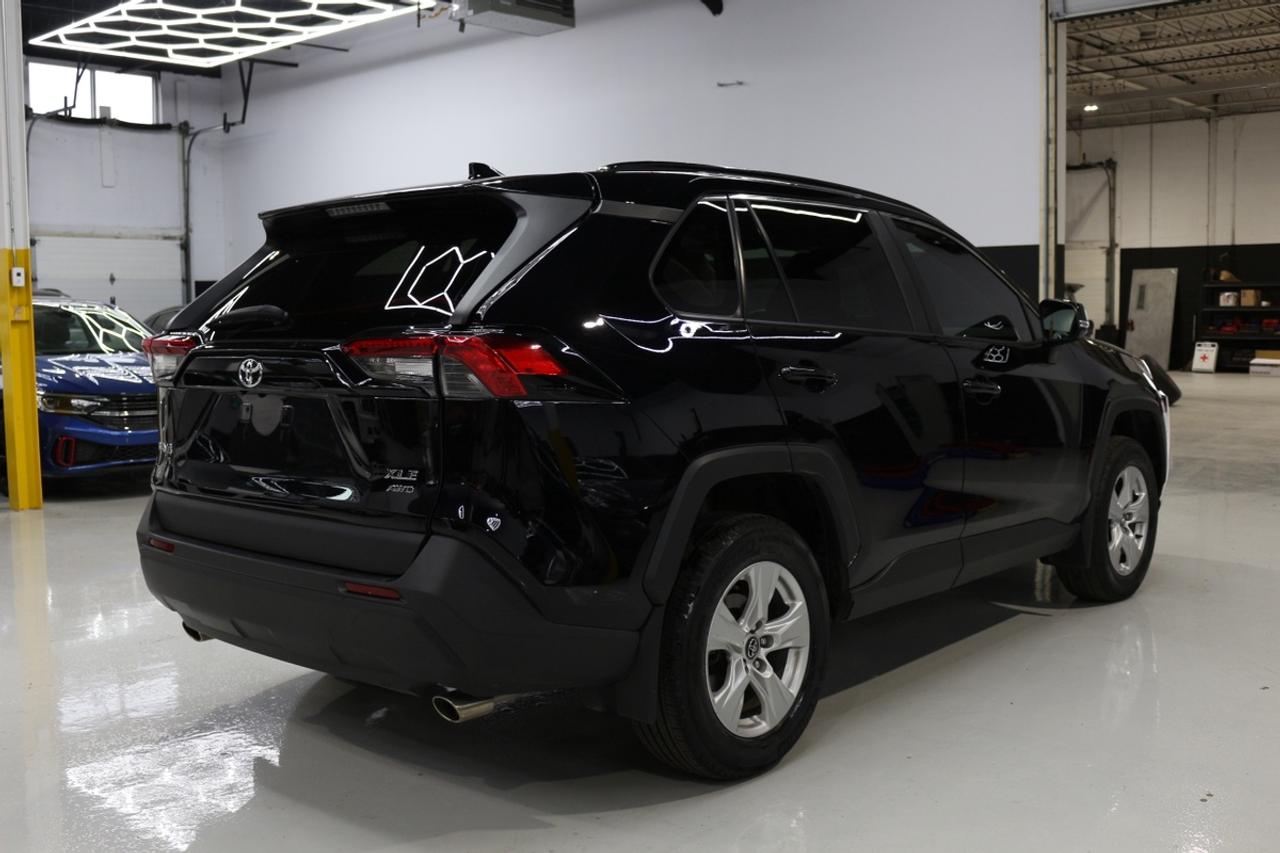 2019 Toyota RAV4 AWD XLE - ONE OWNER NO ACCIDENTS DEALER SERVICED Photo