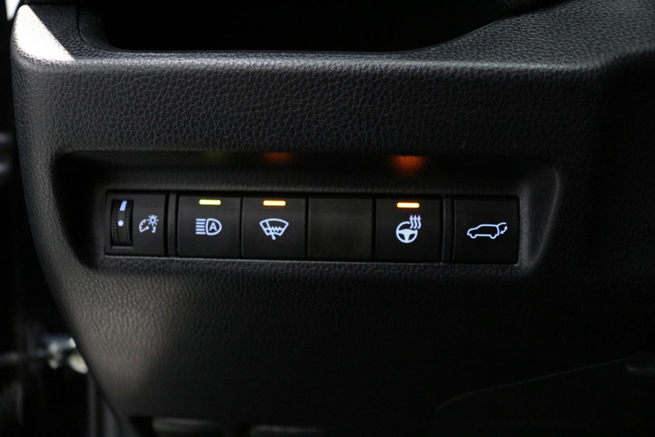 2019 Toyota RAV4 AWD XLE - ONE OWNER NO ACCIDENTS DEALER SERVICED Photo