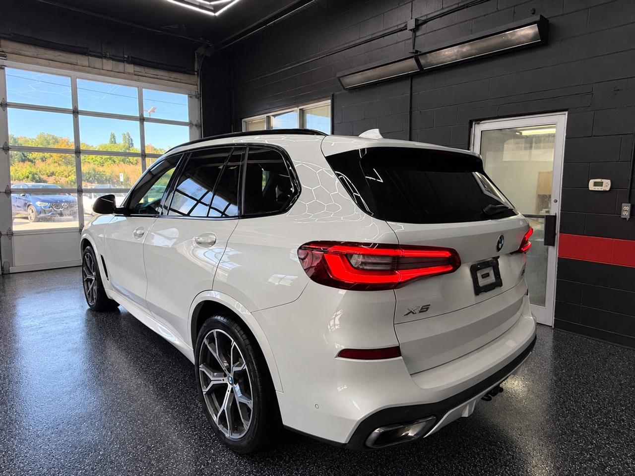 2019 BMW X5 xDrive40i Photo4