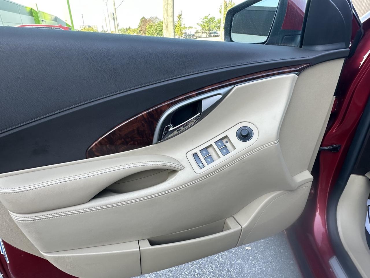 2012 Buick LaCrosse Leather Photo