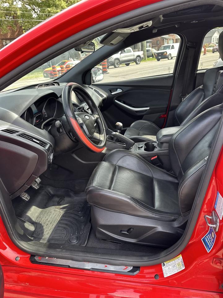 2014 Ford Focus ST Photo