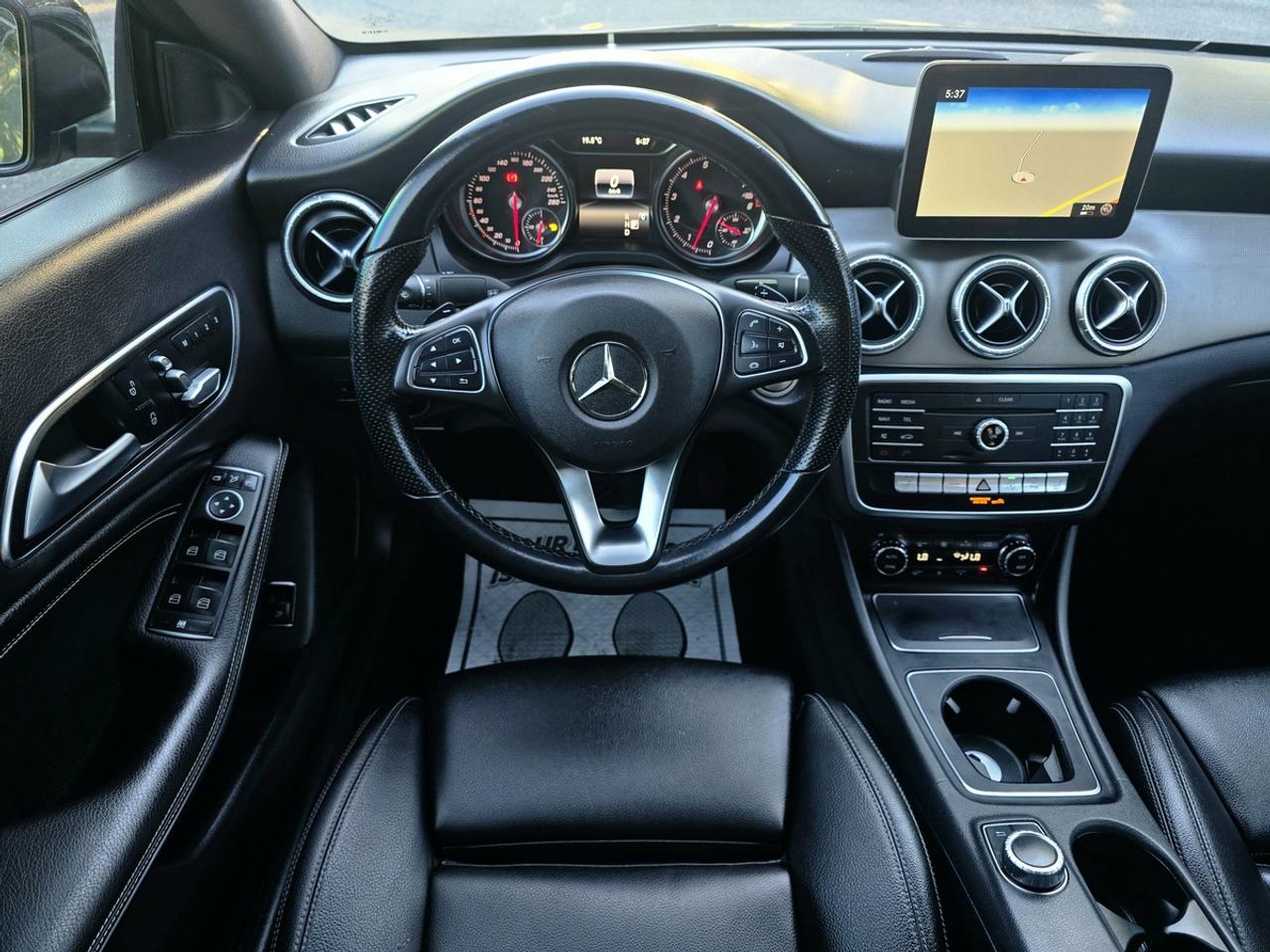 2019 Mercedes-Benz CLA 250 | Clean Carfax! Photo
