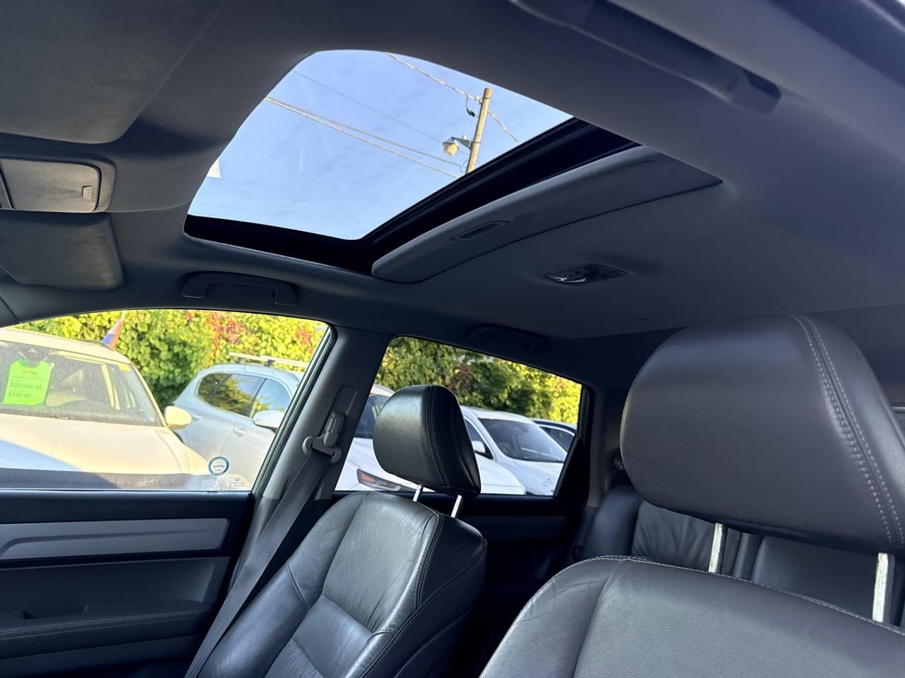 2011 Honda CR-V ﻿EX-L - AWD - AUTO - LEATHER - SUNROOF! Photo