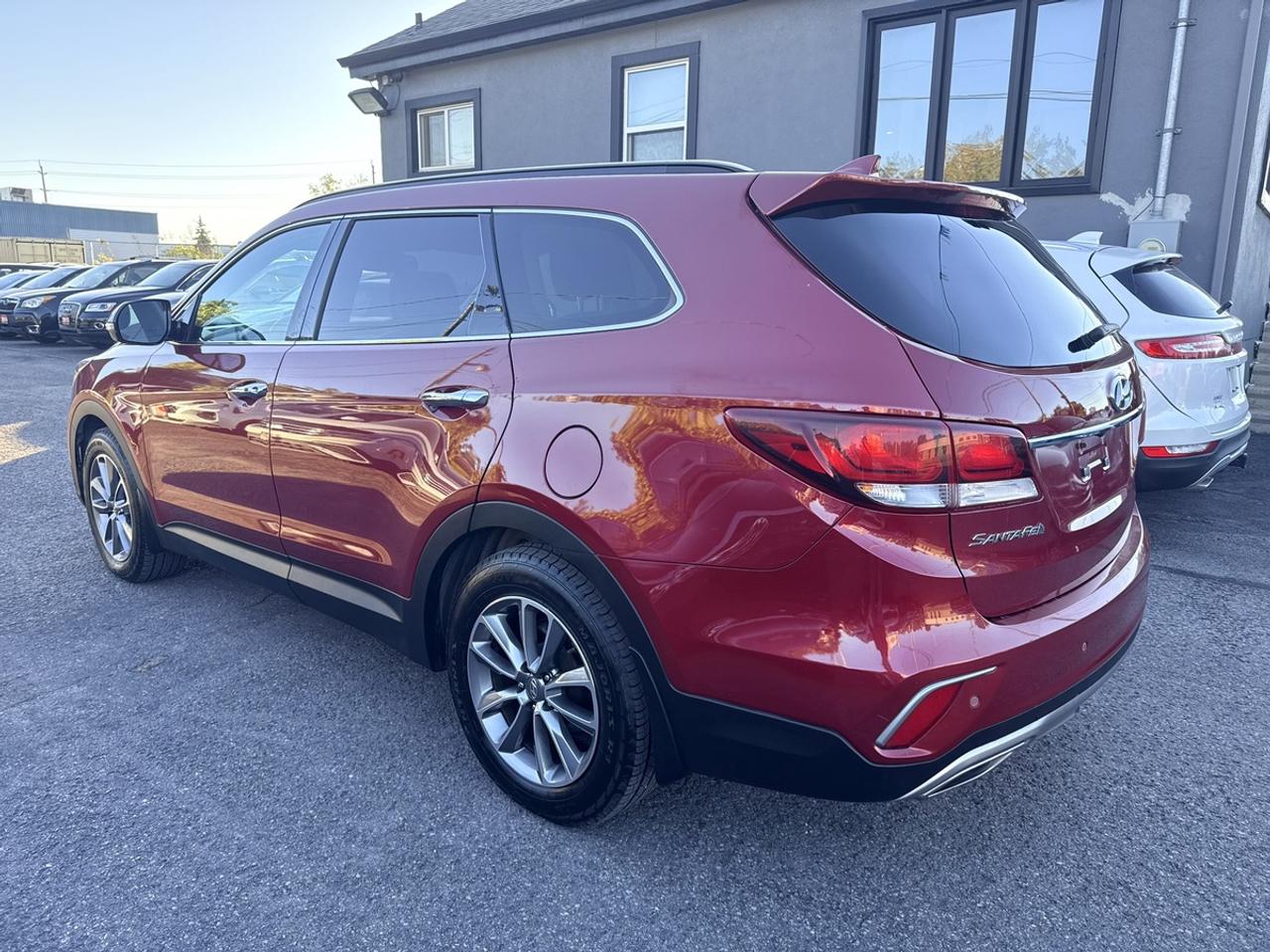 2017 Hyundai Santa Fe XL AWD - LUXURY - NAVI - PANO ROOF - R.CAM - 6 SEATER! Photo