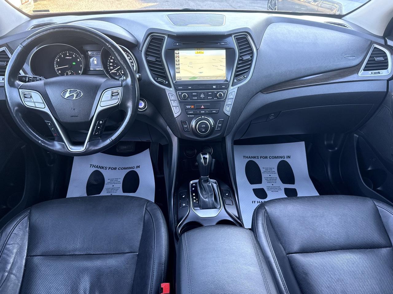 2017 Hyundai Santa Fe XL AWD - LUXURY - NAVI - PANO ROOF - R.CAM - 6 SEATER! Photo
