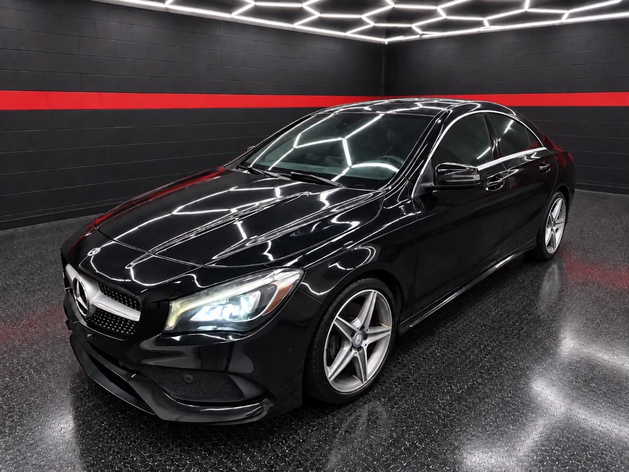 2018 Mercedes-Benz CLA CLA 250 Photo0