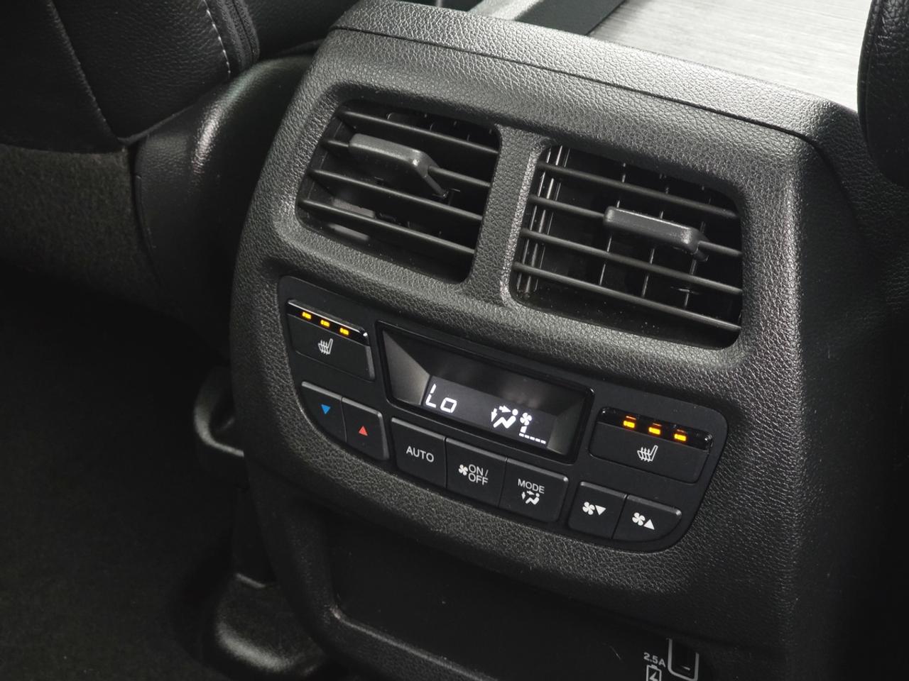2021 Honda Pilot EX-L | Clean Carfax! Photo