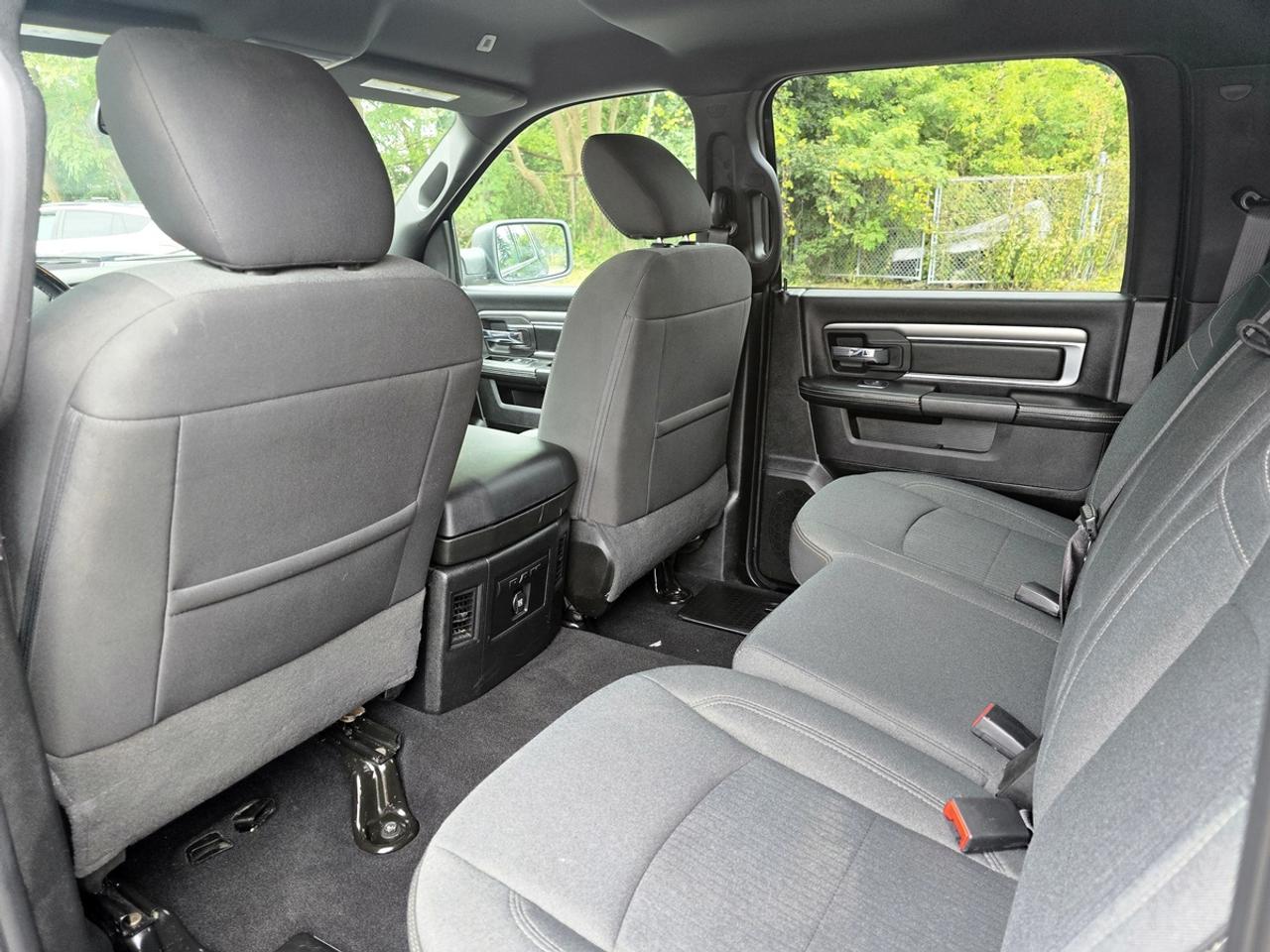 2021 RAM 1500 Classic Warlock Crew Cab 4x4 | One Owner! Photo