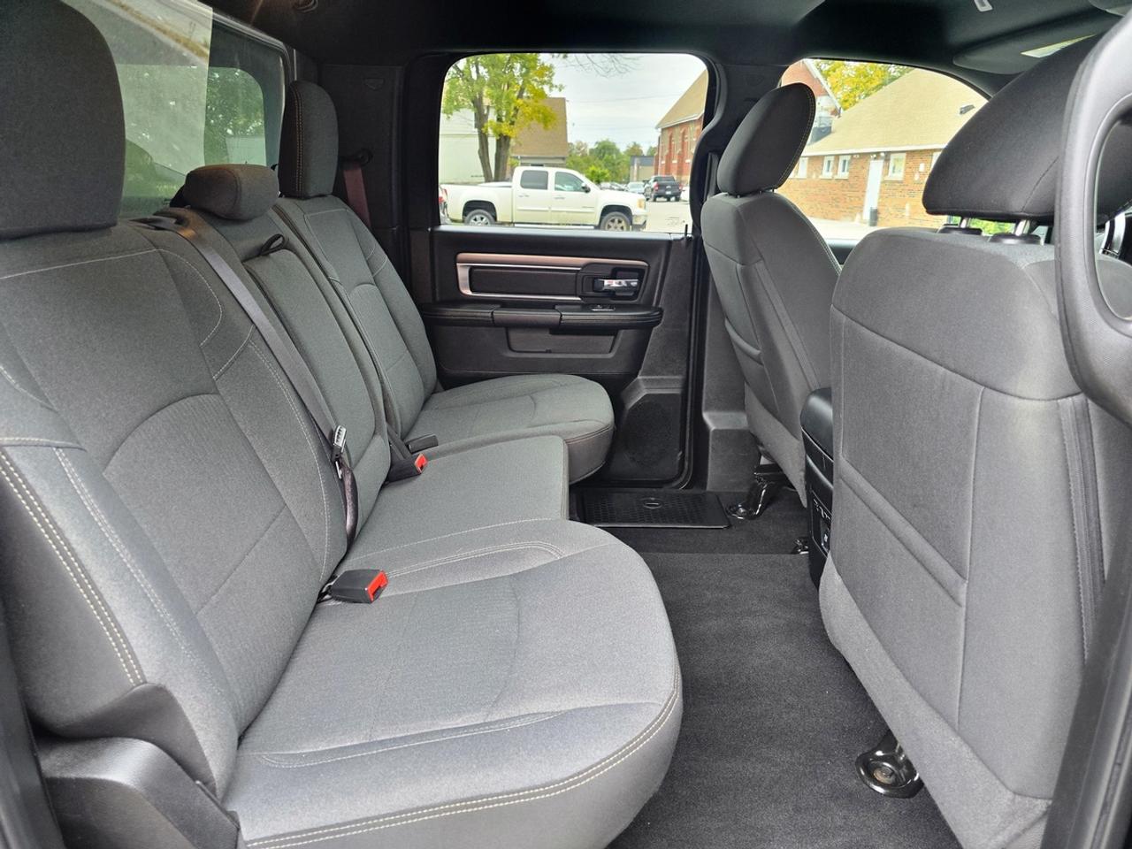 2021 RAM 1500 Classic Warlock Crew Cab 4x4 | One Owner! Photo