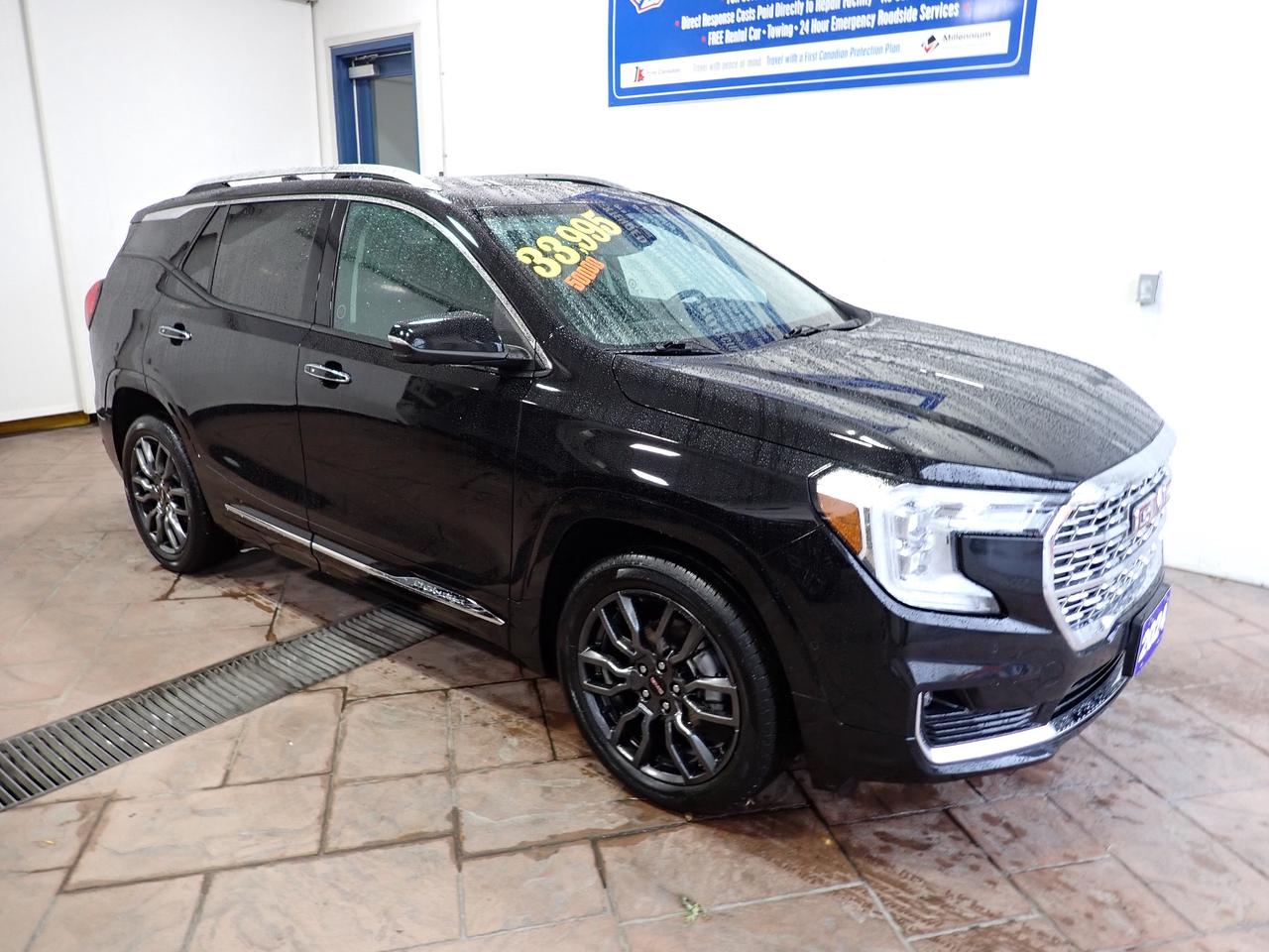 2024 GMC Terrain Denali AWD 4DR SUNROOF LEATHER NAVI Photo