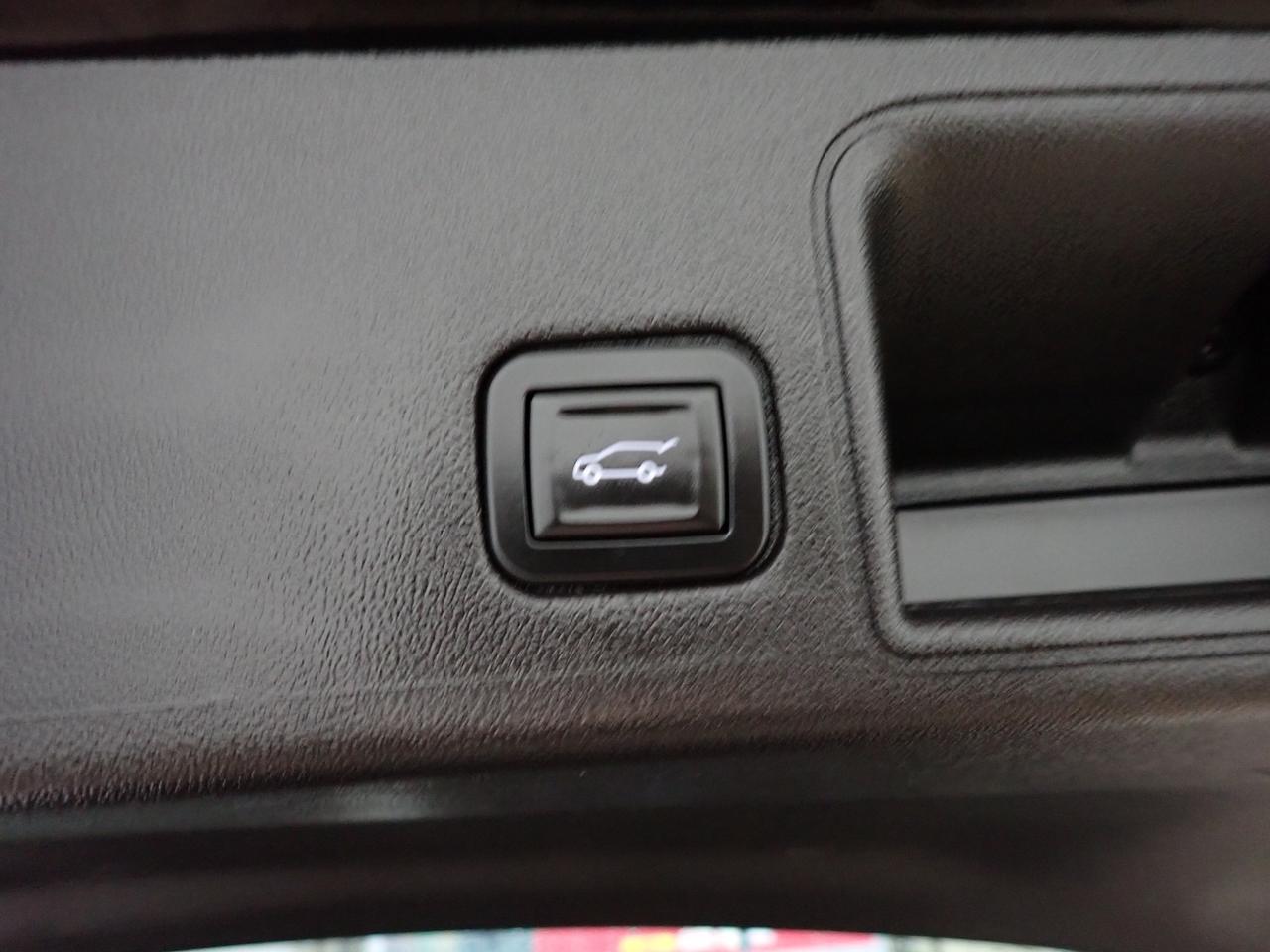 2024 GMC Terrain Denali AWD 4DR SUNROOF LEATHER NAVI Photo