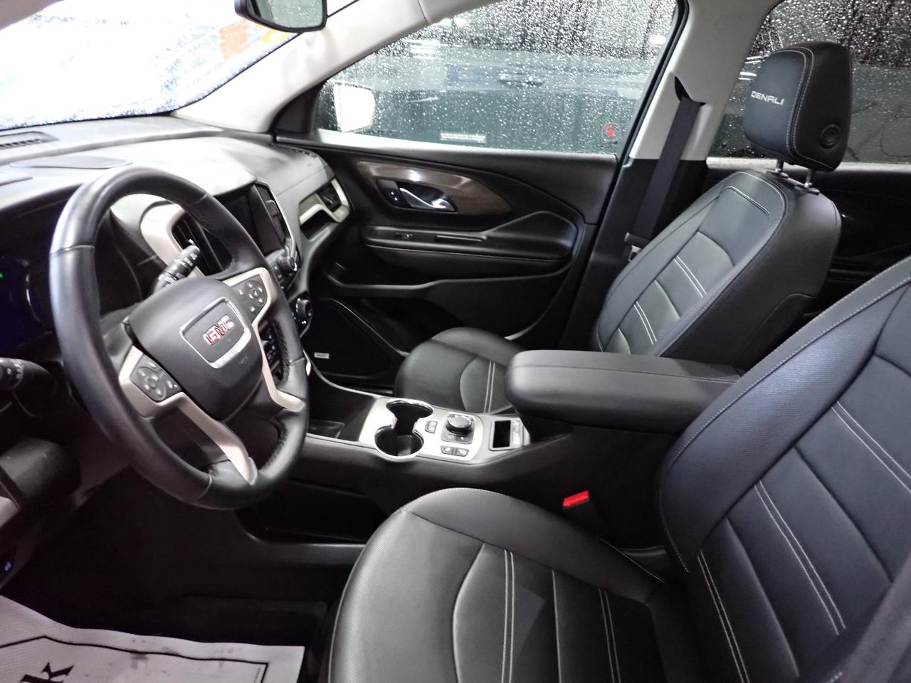 2024 GMC Terrain Denali AWD 4DR SUNROOF LEATHER NAVI Photo