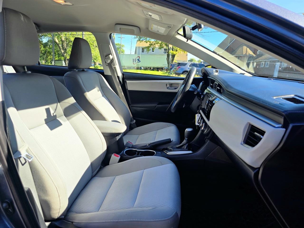 2016 Toyota Corolla LE | One Owner! Photo