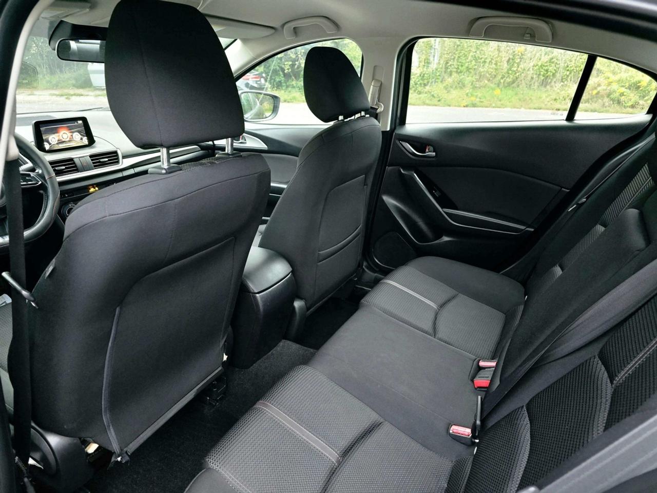 2017 Mazda MAZDA3 GS | One Owner! Photo