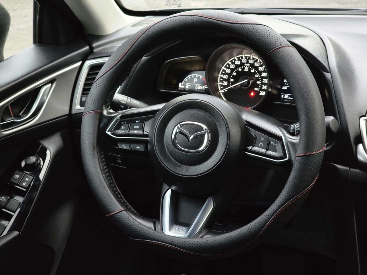 2017 Mazda MAZDA3 GS | One Owner! Photo
