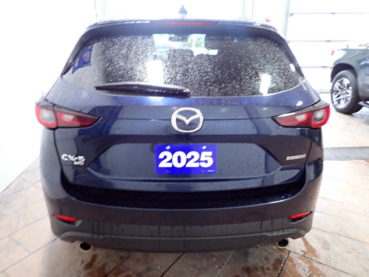 2025 Mazda CX-5 GS LEATHER AWD 4DR Photo