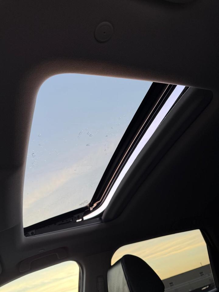 2023 Honda CR-V EX-L | LEATHER | SUNROOF Photo