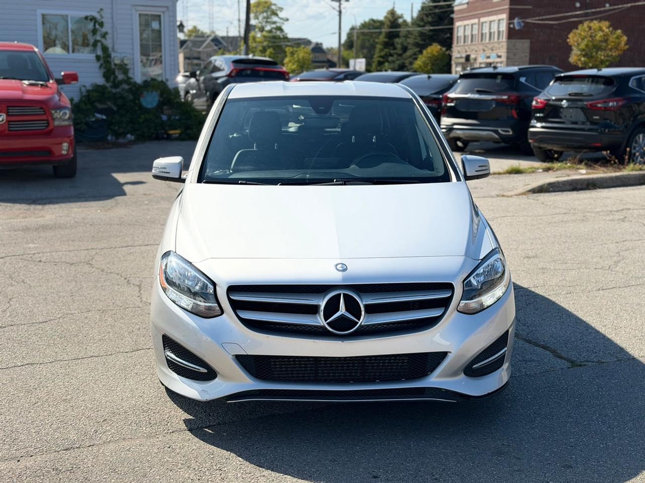 2017 Mercedes-Benz B-Class B 250 Photo