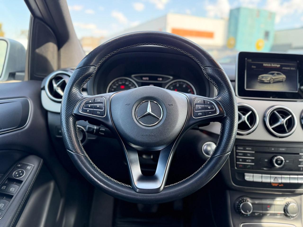 2017 Mercedes-Benz B-Class B 250 Photo