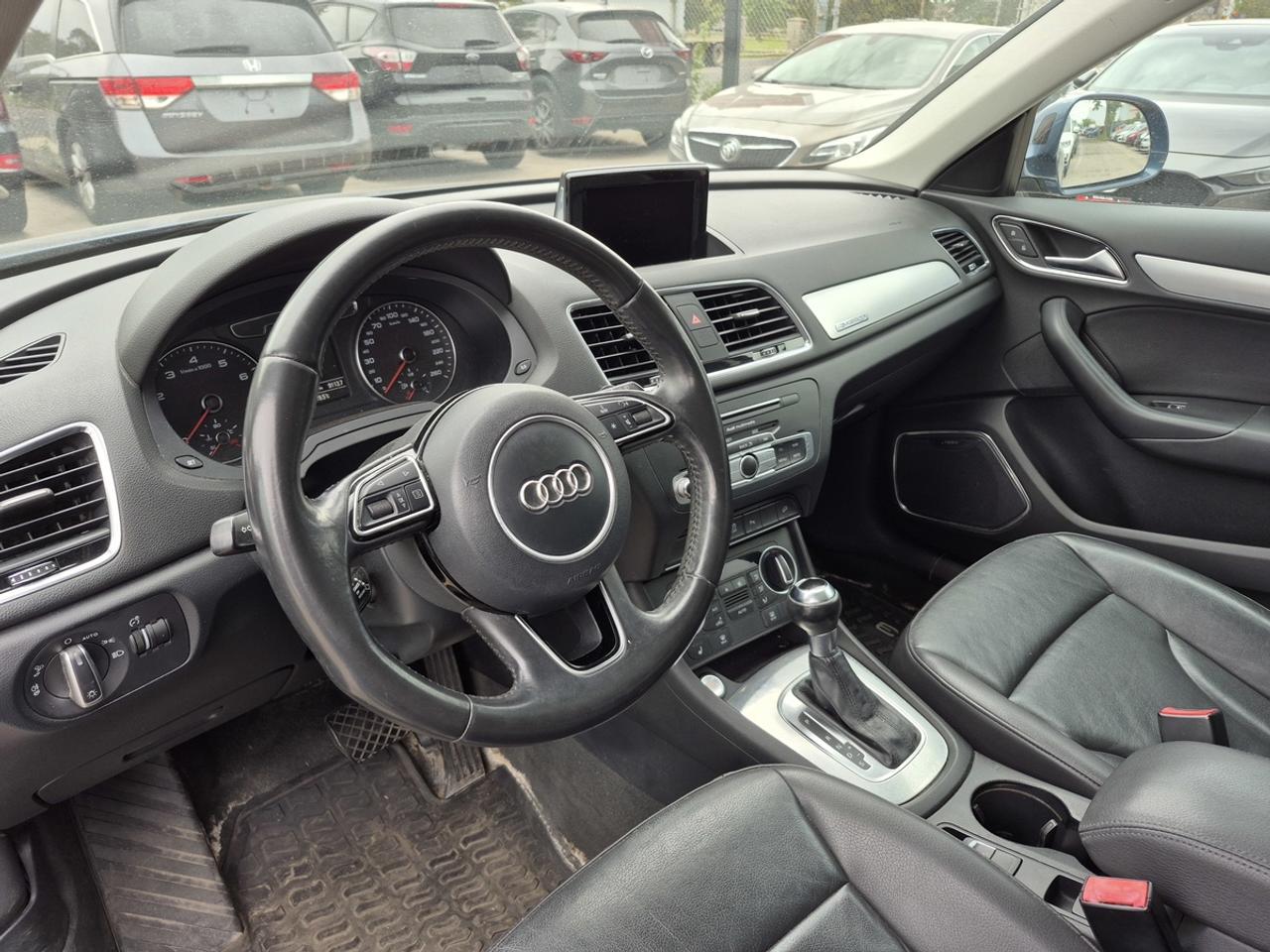 2016 Audi Q3 Prestige Photo