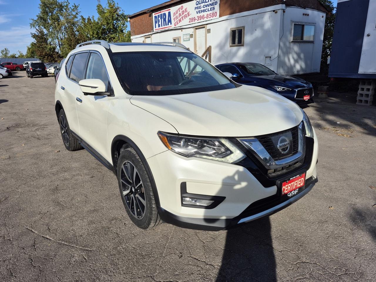 2017 Nissan Rogue SL Photo