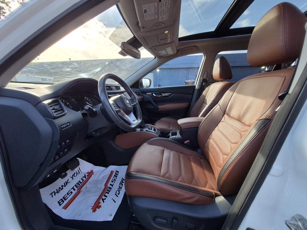 2017 Nissan Rogue SL Photo