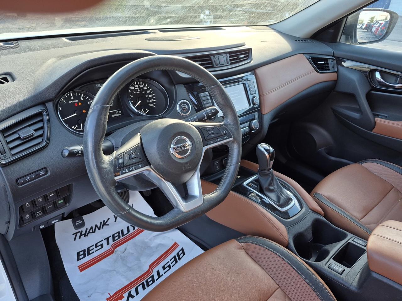 2017 Nissan Rogue SL Photo
