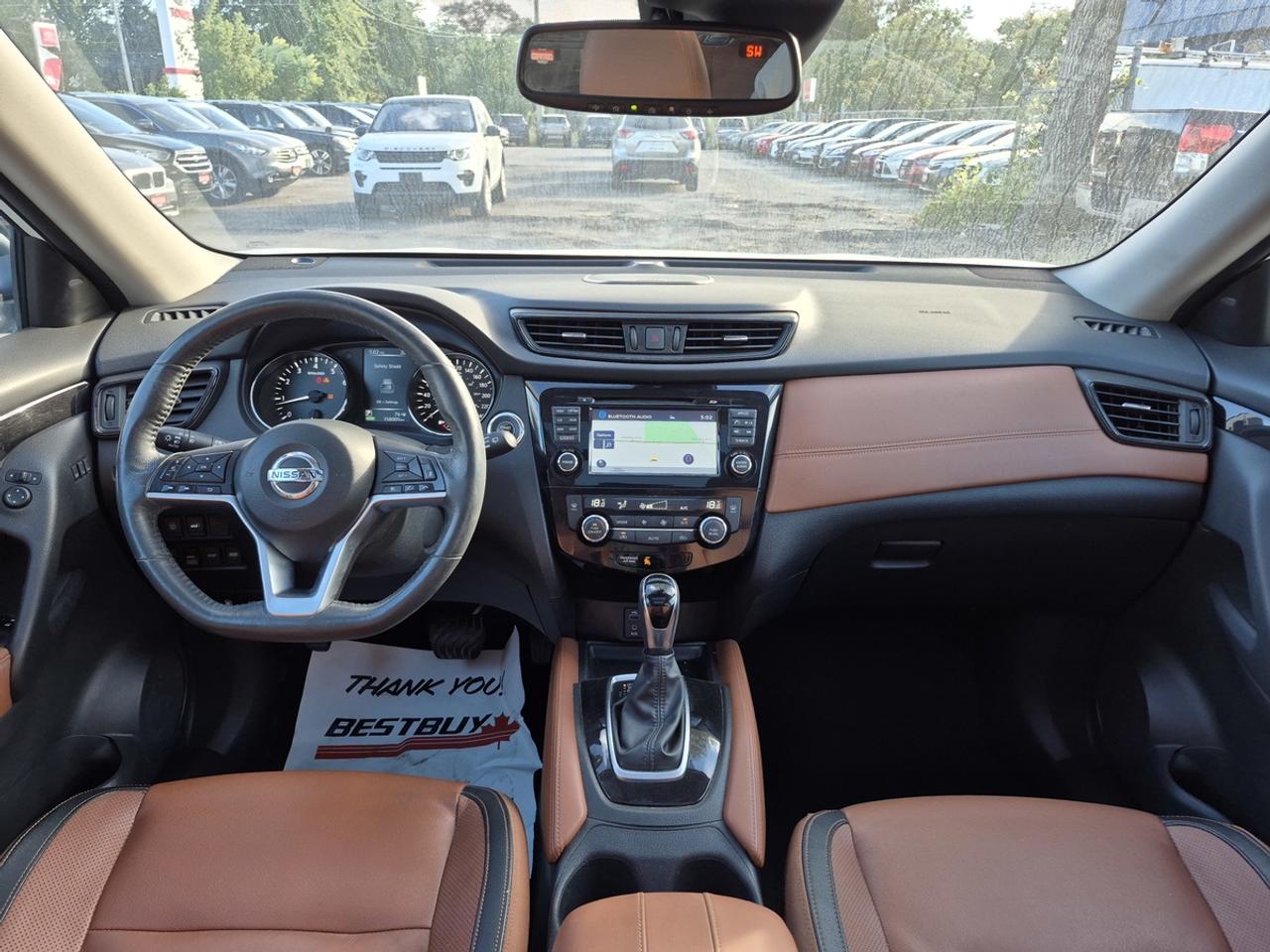 2017 Nissan Rogue SL Photo