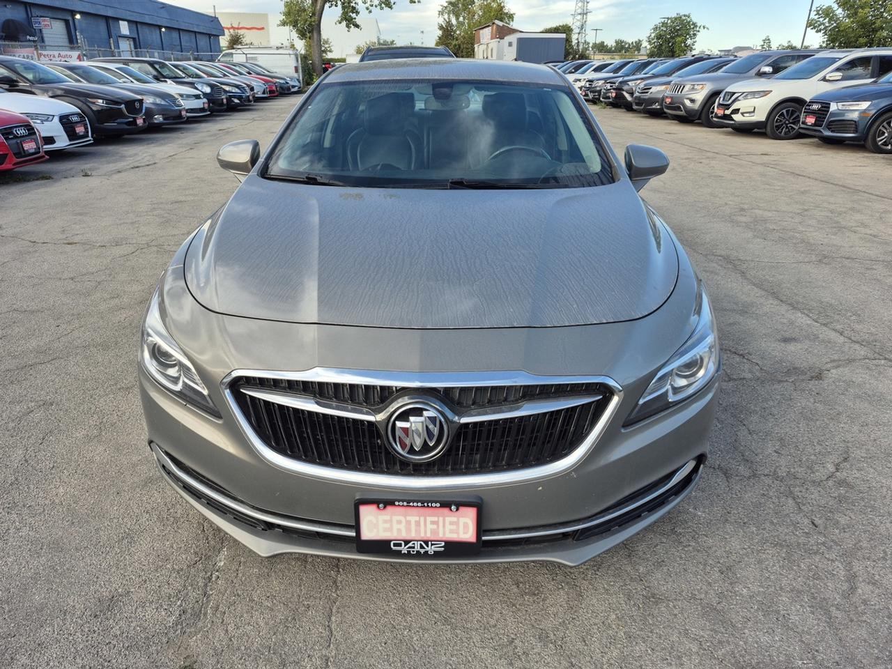 2017 Buick LaCrosse Essence Photo