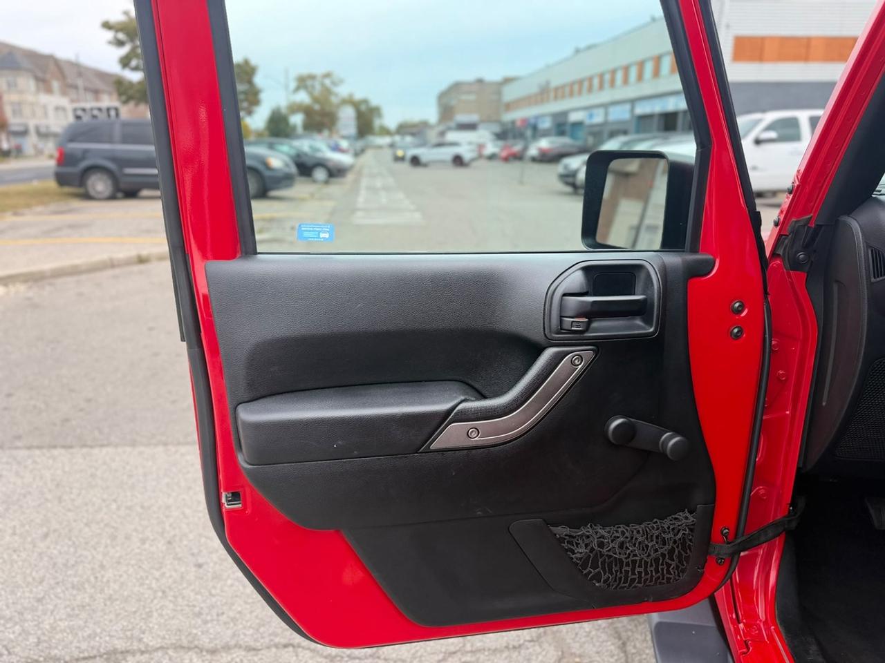 2018 Jeep WRANGLER UNLIMITED Sport Photo