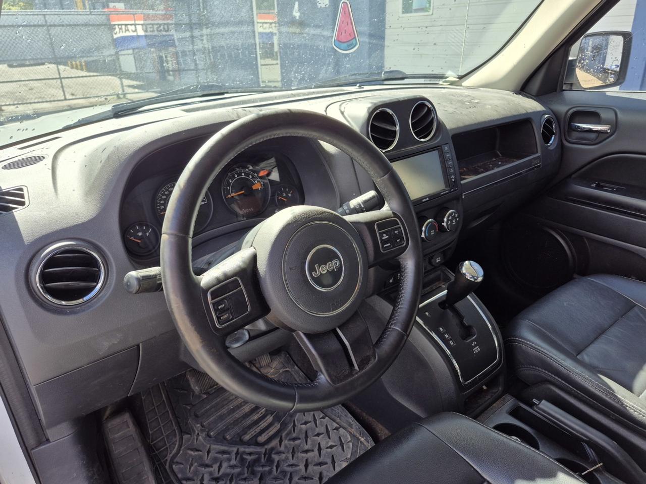 2016 Jeep Patriot SPORT Photo