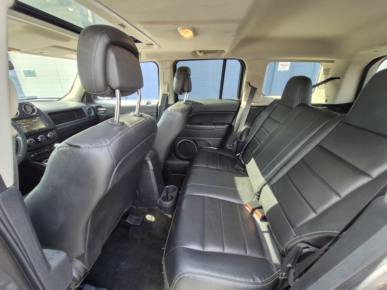 2016 Jeep Patriot SPORT Photo