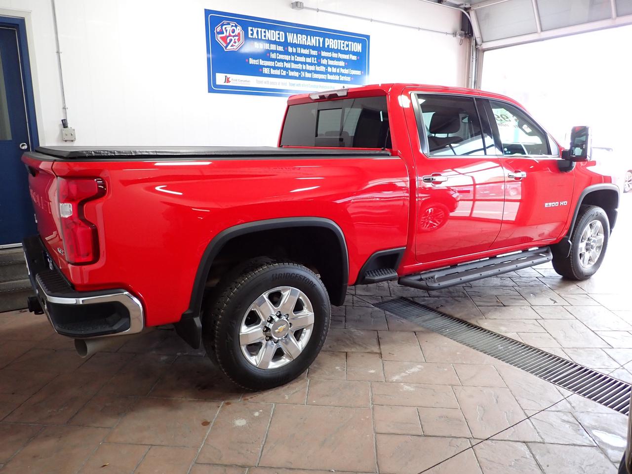 2023 Chevrolet SILVERADO 2500HD LTZ 4WD CREW CAB *DIESEL* LEATHER NAVI 4WD Photo