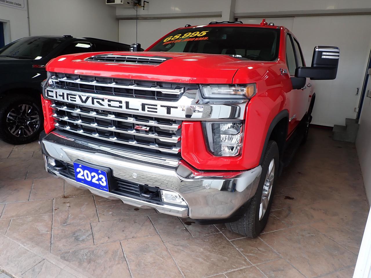 2023 Chevrolet SILVERADO 2500HD LTZ 4WD CREW CAB *DIESEL* LEATHER NAVI 4WD Photo